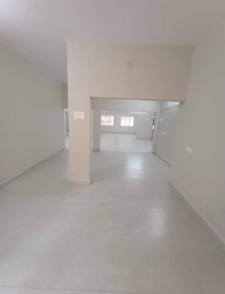 WhatsApp-Image-2024-10-25-at-11.45.20-AM